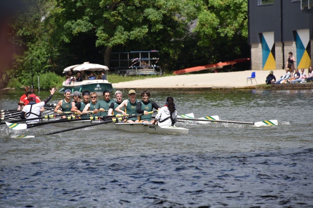 St Peter's College Boat Club men's eight crew